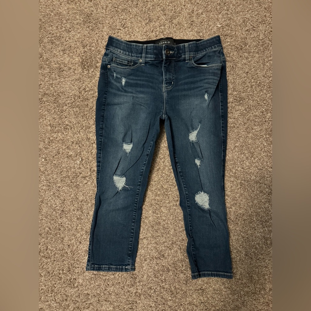 Torrid 14R Bombshell High Rise Super Skinny Jean CROP